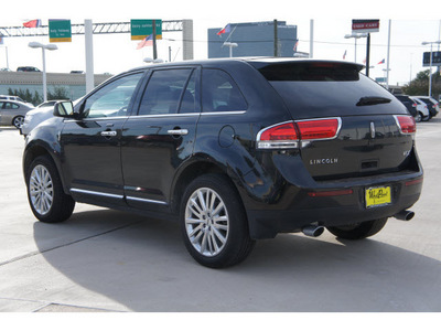 lincoln mkx 2011 black suv gasoline 6 cylinders front wheel drive automatic 77043
