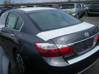 13 hond accord lx gray