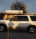 ford expedition 2005 white suv eddie bauer gasoline 8 cylinders rear wheel drive automatic 77037