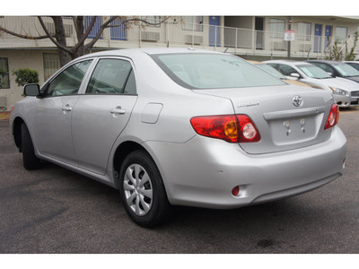 toyota corolla 2010 silver sedan le gasoline 4 cylinders front wheel drive automatic 78753
