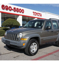 jeep liberty 2006 gold suv sport gasoline 6 cylinders 4 wheel drive automatic 76543