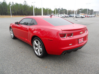 chevrolet camaro 2011 red coupe ss gasoline 8 cylinders rear wheel drive automatic 75604