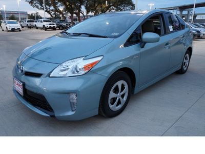 toyota prius 2013 lt  green hatchback four hybrid 4 cylinders front wheel drive automatic 78232