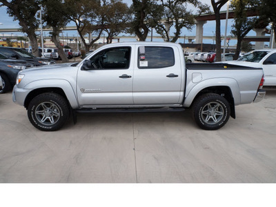 toyota tacoma 2013 silver prerunner sr5 tx ed  gasoline 6 cylinders 2 wheel drive automatic 78232