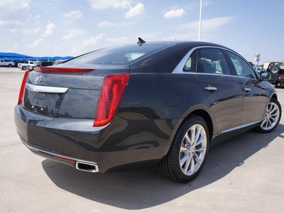 cadillac xts 2013 gray sedan luxury collection gasoline 6 cylinders front wheel drive 6 speed automatic 76206