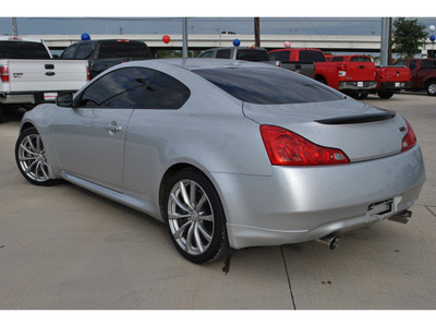 infiniti g37 2008 silver coupe gasoline 6 cylinders rear wheel drive not specified 77090