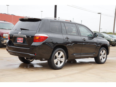 toyota highlander 2008 black suv sport gasoline 6 cylinders front wheel drive automatic 78232