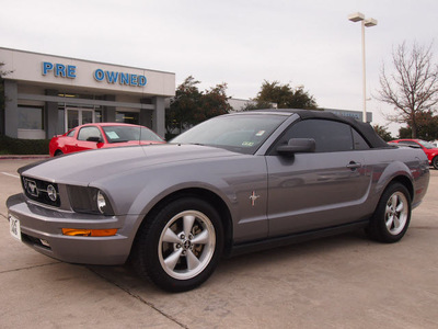 ford mustang 2007 gray v6 premium gasoline 6 cylinders rear wheel drive 5 speed manual 76011