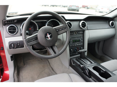 ford mustang 2007 red coupe 6 cylinders automatic 76543