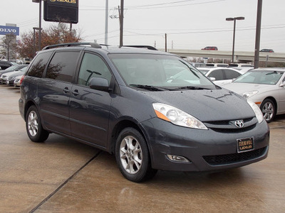toyota sienna 2006 gray van xle 7 passenger gasoline 6 cylinders front wheel drive automatic 77074