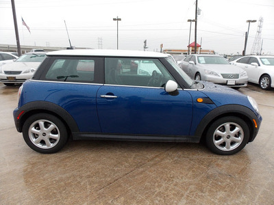 mini cooper 2008 blue hatchback gasoline 4 cylinders front wheel drive shiftable automatic 77074