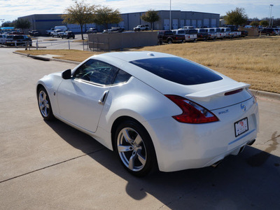 nissan 370z 2011 white coupe gasoline 6 cylinders rear wheel drive automatic 76049