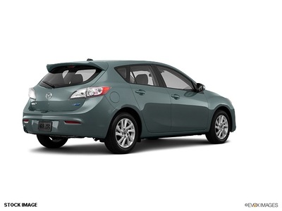 mazda mazda3 2013 gray hatchback i grand touring gasoline 4 cylinders front wheel drive not specified 80504