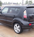kia soul 2011 black hatchback soul! gasoline 4 cylinders front wheel drive automatic with overdrive 77375