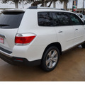 toyota highlander 2013 white suv limited 6 cylinders automatic 78232
