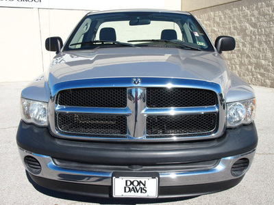 dodge ram 1500 2004 silver pickup truck st gasoline 6 cylinders rear wheel drive automatic 76011