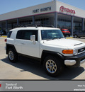 toyota fj cruiser 2012 white suv gasoline 6 cylinders 2 wheel drive automatic 76116