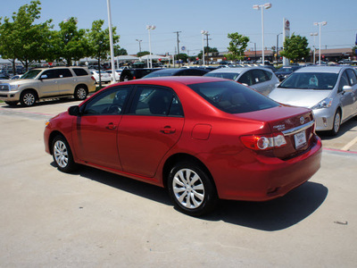 toyota corolla 2012 red sedan le gasoline 4 cylinders front wheel drive automatic 76116