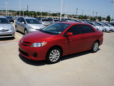 toyota corolla 2012 red sedan le gasoline 4 cylinders front wheel drive automatic 76116