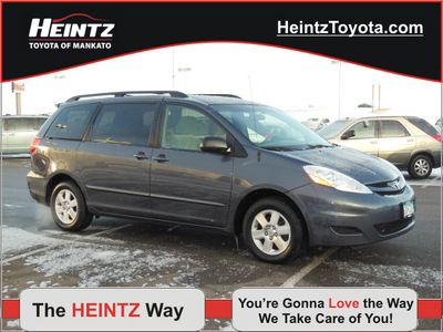 toyota sienna 2009 gray van le gasoline 6 cylinders front wheel drive automatic 56001