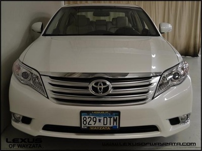 toyota avalon 2011 white sedan navigation limited gasoline 6 cylinders front wheel drive automatic 55391