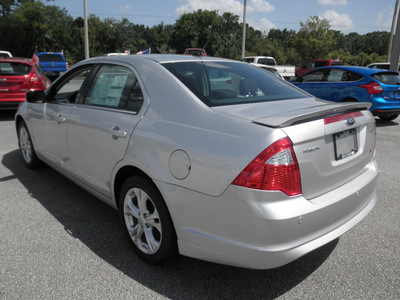 ford fusion 2012 silver sedan se gasoline 4 cylinders front wheel drive automatic 32783