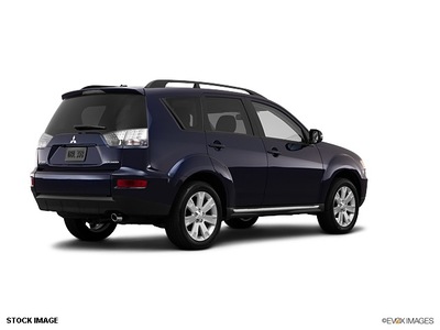 mitsubishi outlander 2013 dk  blue suv gasoline 6 cylinders front wheel drive not specified 44060