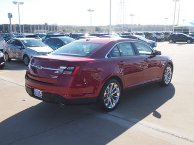 ford taurus 2013 red sedan limited gasoline 6 cylinders front wheel drive automatic 76108