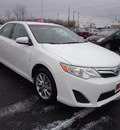 toyota camry 2012 white sedan le gasoline 4 cylinders front wheel drive automatic 45342