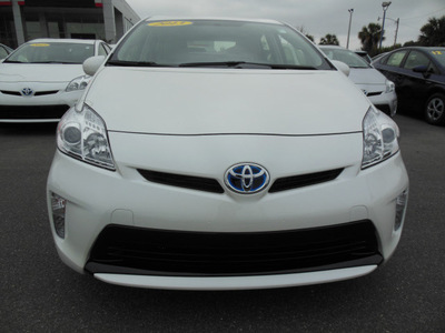 toyota prius 2013 white hatchback two hybrid 4 cylinders front wheel drive automatic 34788
