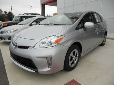 toyota prius 2013 silver hatchback two hybrid 4 cylinders front wheel drive automatic 34788