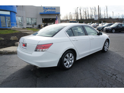 honda accord 2010 white sedan ex gasoline 4 cylinders front wheel drive 5 speed automatic 07724