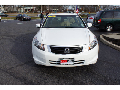 honda accord 2010 white sedan ex gasoline 4 cylinders front wheel drive 5 speed automatic 07724