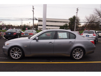 bmw 5 series 2007 gray sedan 530i gasoline 6 cylinders rear wheel drive automatic 07701