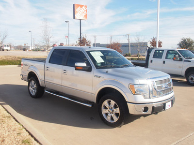 ford f 150 2010 ingot silver lariat 8 cylinders automatic 76108