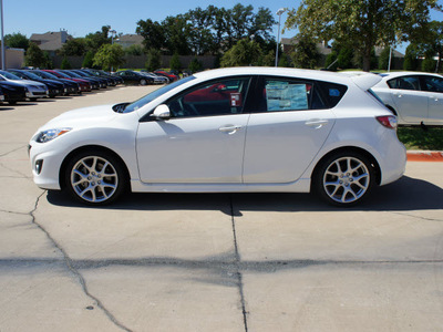 mazda mazdaspeed3 2012 white hatchback touring gasoline 4 cylinders front wheel drive 6 speed manual 76210