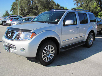 nissan pathfinder 2012 silver suv le gasoline 6 cylinders 2 wheel drive shiftable automatic 33884