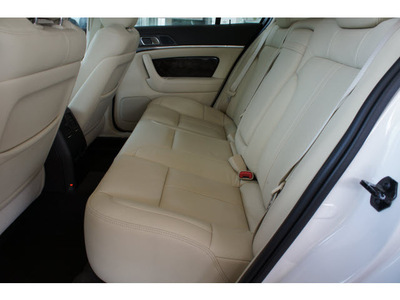 lincoln mks 2013 white sedan 202a gasoline 6 cylinders all whee drive automatic 77043