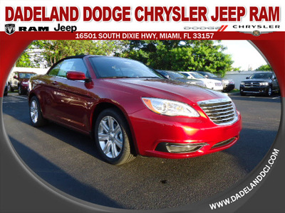 chrysler 200 2013 red touring flex fuel 6 cylinders front wheel drive automatic 33157