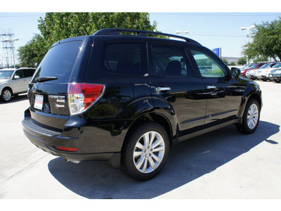 subaru forester 2013 black wagon 2 5x premium gasoline 4 cylinders all whee drive automatic 77099