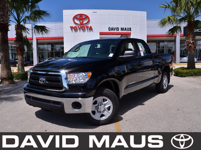 toyota tundra 2012 black sr5 gasoline 6 cylinders 2 wheel drive automatic 32771