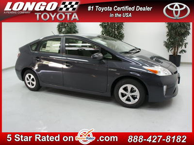 toyota prius 2013 winter gray hatchback two hybrid 4 cylinders front wheel drive automatic 91731