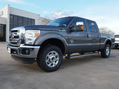 ford f 250 super duty 2013 gray 4wd biodiesel 8 cylinders 4 wheel drive shiftable automatic 77505