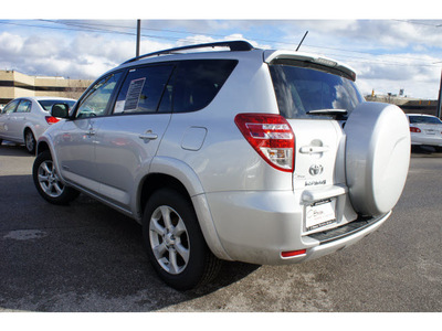 toyota rav4 2012 01f7classic silver suv limited gasoline 4 cylinders 4 wheel drive automatic 46219