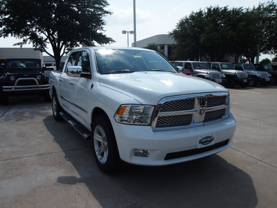 ram 1500 2012 white laramie limited gasoline 8 cylinders 2 wheel drive 6 speed automatic 75093