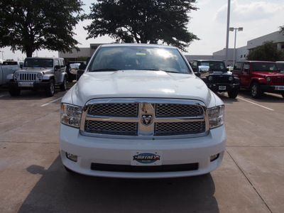 ram 1500 2012 white laramie limited gasoline 8 cylinders 2 wheel drive 6 speed automatic 75093