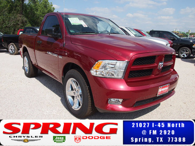 ram 1500 2012 dp chr red cp express gasoline 8 cylinders 2 wheel drive automatic 77388