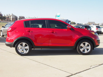 kia sportage 2011 dk  red suv lx gasoline 4 cylinders front wheel drive automatic 75150