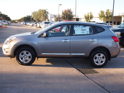 nissan rogue 2013 lt  gray s gasoline 4 cylinders front wheel drive automatic with overdrive 77477
