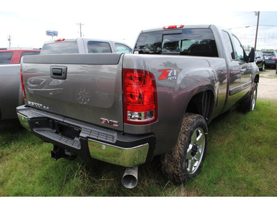 gmc sierra 2500hd 2013 dk  gray sle diesel 8 cylinders 4 wheel drive allison 77539